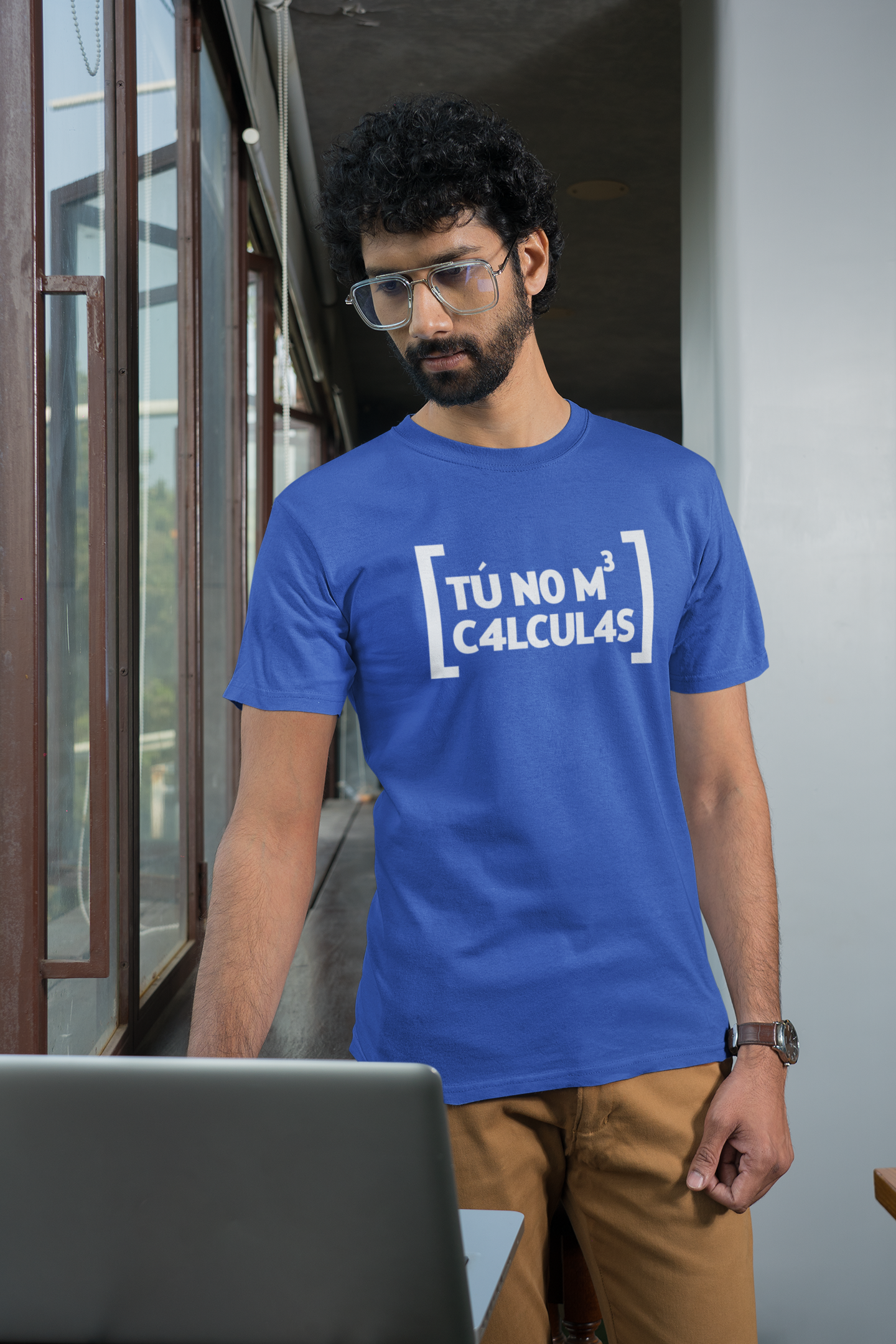 Tú no me calculas - Tee